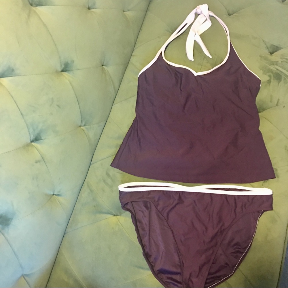 Burgundy Two-Piece Swimsuit (Tank-kini 🌴)